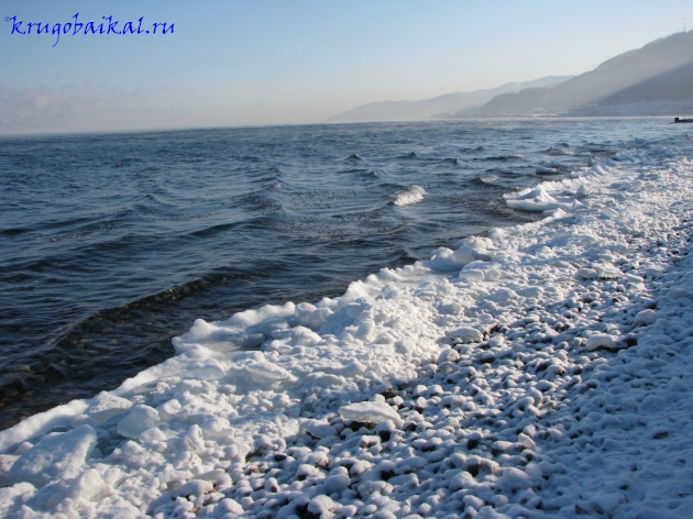   :  , . Photo of Lake Baikal in winter. Southern coast of Lake Baikal, in January