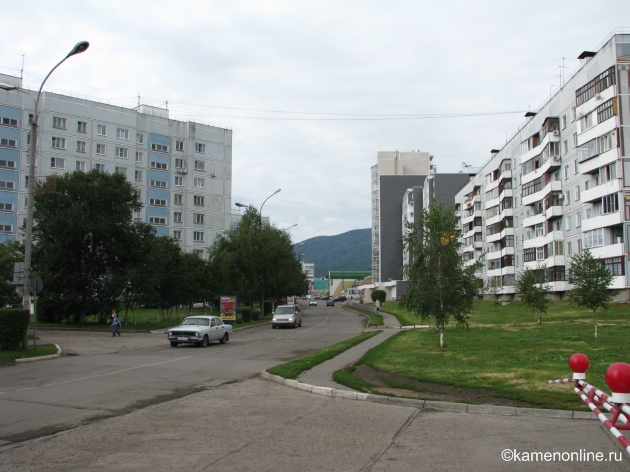 Вид на Белокуриху со стороны автовокзала. View of Belokurikha by bus station